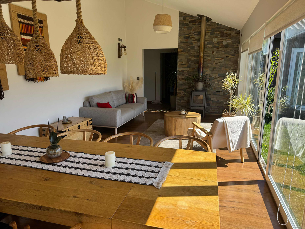 Venta Casa 4D 3B 2E Centro de Puerto Varas - Puerto Varas