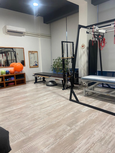 Arriendo Oficina 1B 1E 1B Villa El Dorado - Vitacura