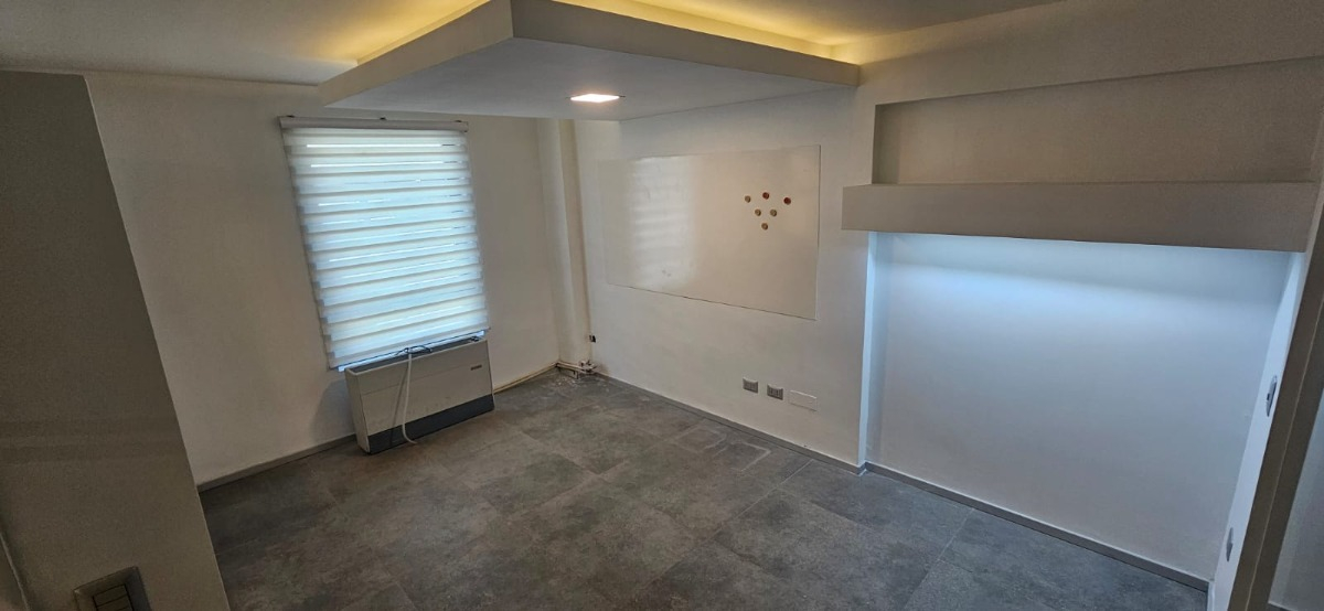 Venta Oficina P 2B 1E Barrio El Golf - Las Condes