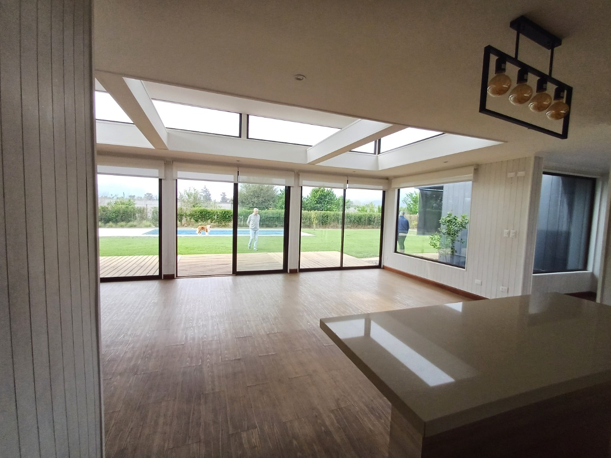 Venta Casa NOSP 4D en suite Walk-in cl&oacute;set 4B 4E Chicureo - Colina