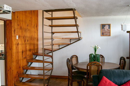 Venta Casa 4D 2B 1E Nuestra Se&ntilde;ora del Rosario - Vitacura