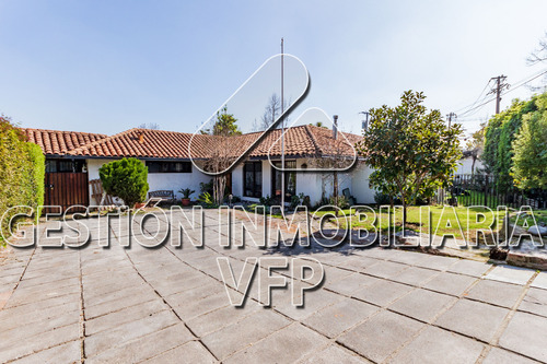 Venta Casa NO 5D en suite Walk-in cl&oacute;set 4B 4E 1B La Reina Alta - La Reina