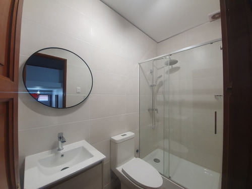 Venta Casa NOSP 5D en suite 3B 2E 1B Los Dominicos - Las Condes