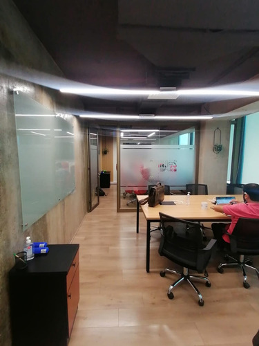 Venta Oficina 2B 2E Metro Sim&oacute;n Bolivar - La Reina