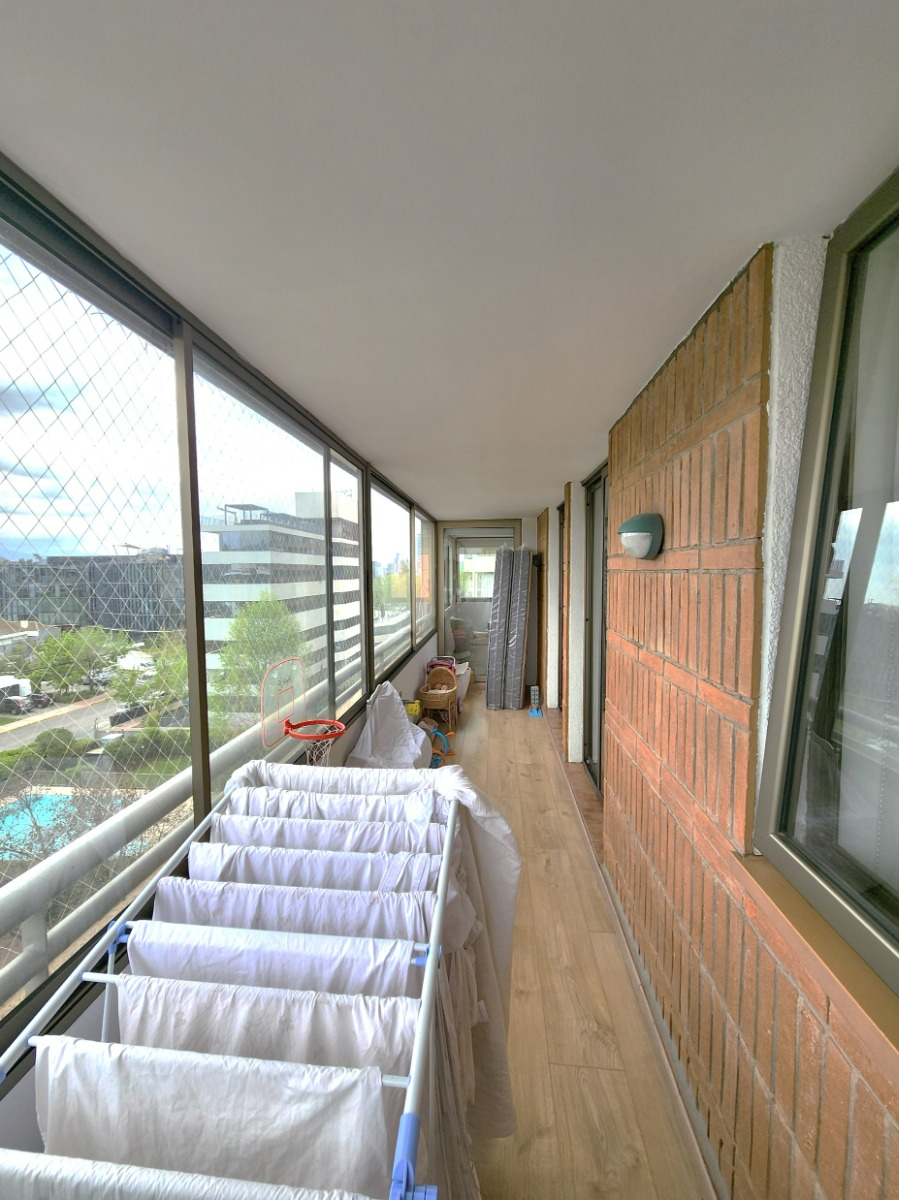 Venta Departamento O 4D en suite Walk-in cl&oacute;set 3B 1E 1Bd Parque Bicentenario - Vitacura