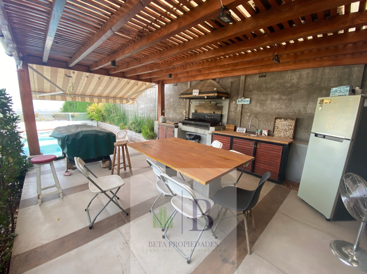 Venta Casa N 5D en suite Walk-in cl&oacute;set 3B 4E 1Bd La Reina Alta - La Reina