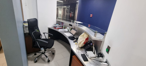 Arriendo Oficina 2B 2E Metro Manquehue - Apumanque - Las Condes