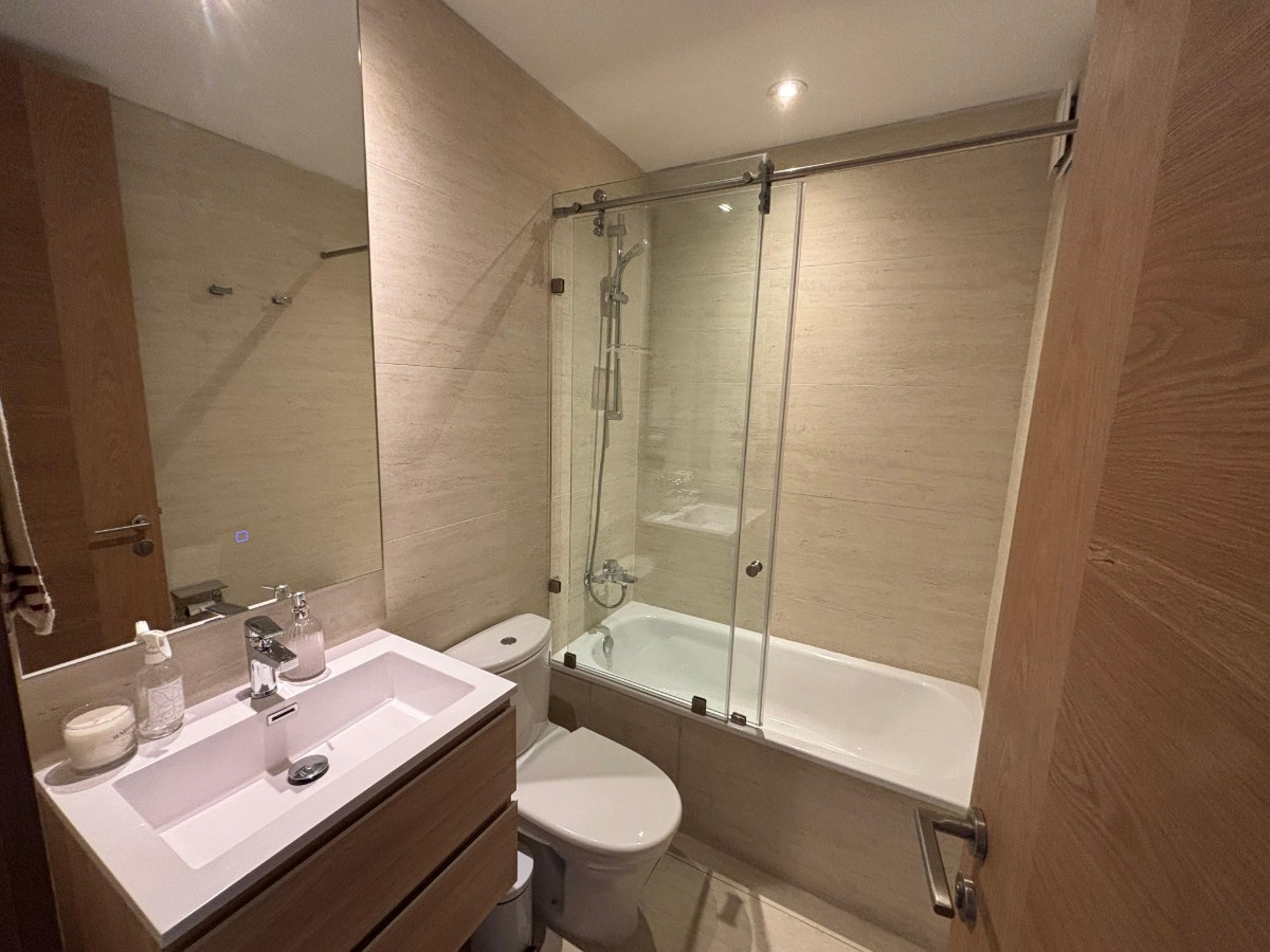 Venta Departamento NO 2D en suite Walk-in cl&oacute;set 2B 2E 2Bd Tabancura - Vitacura