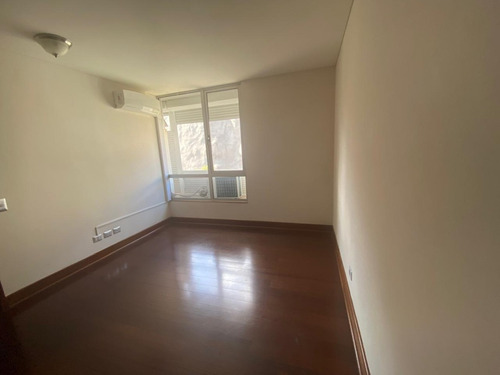 Venta Departamento NO 4D en suite Walk-in cl&oacute;set 4B 3E 1B San Carlos de Apoquindo - Las Condes