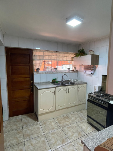 Arriendo Casa 4D 3B 2E 1B Los Dominicos - Las Condes