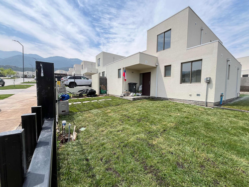 Arriendo Casa 3D 4B 2E 1B La Dehesa - Lo Barnechea