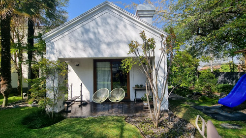 Venta Casa NO 5D en suite Walk-in cl&oacute;set 5B 10E 2B Los Dominicos - Las Condes