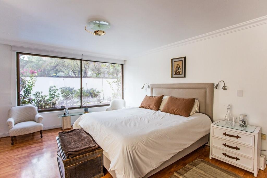 Venta Departamento NP 4D en suite Walk-in cl&oacute;set 3B 3E 1Bd Barrio El Golf - Las Condes