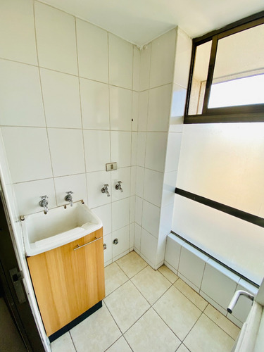 Arriendo Departamento 2D en suite Walk-in cl&oacute;set 2B 1E 1B In&eacute;s de Su&aacute;rez - Providencia