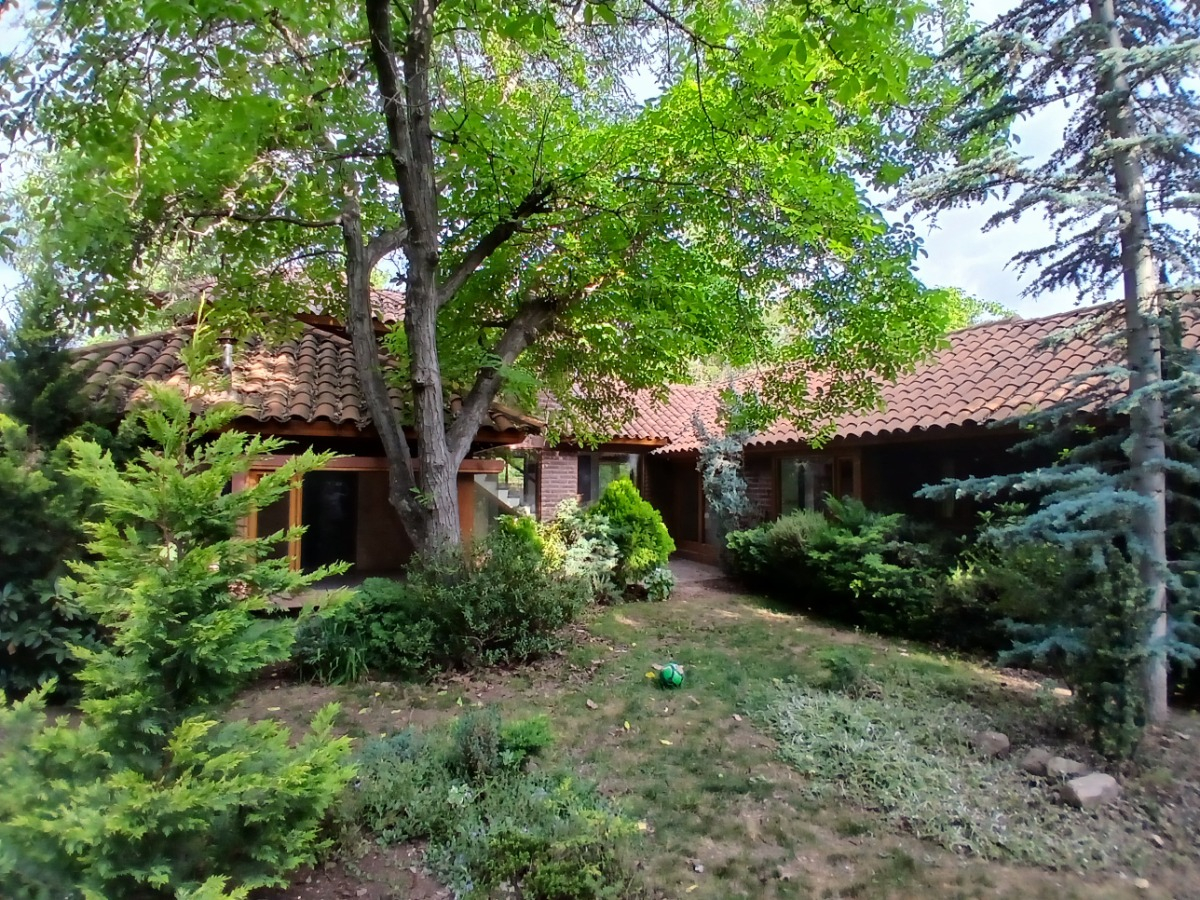 Venta Casa 6D 4B 2E 2Bd La Dehesa - Lo Barnechea