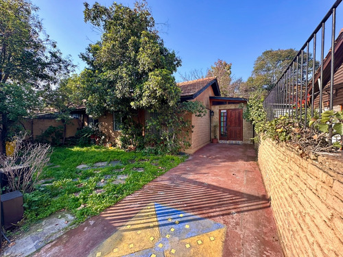 Venta Casa NOSP 3D Walk-in cl&oacute;set 2B 2E Rotonda Atenas - Las Condes