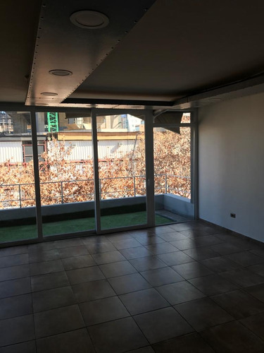 Arriendo Oficina SP 3B 2E Barrio El Golf - Las Condes
