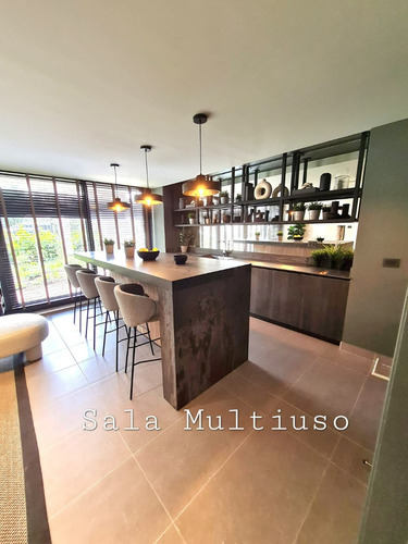 Arriendo Departamento 2D en suite 2B 1E 1B Alto Las Condes - Las Condes