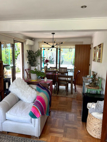 Arriendo Casa NO 3D 2B 1E 1B Metro Hernando de Magallanes - Las Condes