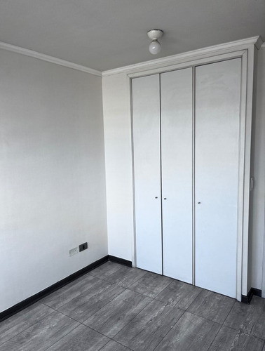 Venta Departamento 2D Walk-in cl&oacute;set 1B 1B Metro Irarr&aacute;zaval - &Ntilde;u&ntilde;oa