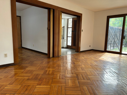 Arriendo Casa 3D 2B 3E Sebasti&aacute;n Elcano - Las Condes