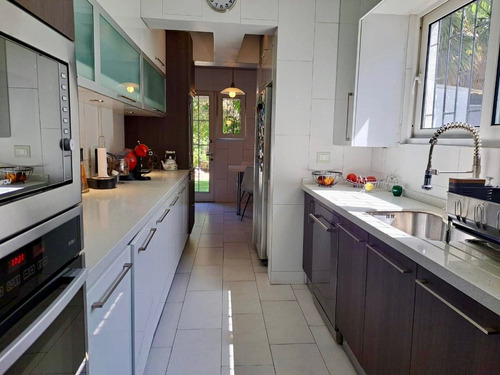 Venta Casa NO 3D en suite Walk-in cl&oacute;set 2B 6E 1B Metro Pr&iacute;ncipe de Gales - Country Club - La Reina