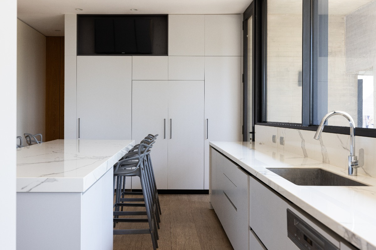 Venta Casa NO 6D en suite Walk-in cl&oacute;set 8B 5E 4Bd Chicureo - Colina