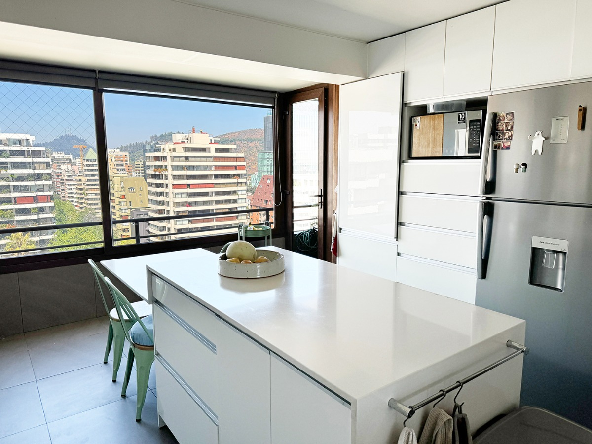 Venta Departamento NO 4D en suite 3B 1E 1Bd Parque Bicentenario - Vitacura