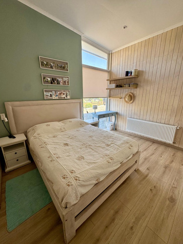 Venta Casa O 4D en suite Walk-in cl&oacute;set 4B 4E 1B Chicureo - Colina