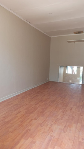 Venta Casa 4D 2B 5E Metro Bilbao - Providencia