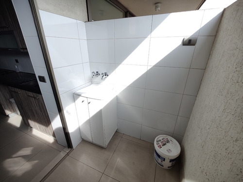 Arriendo Departamento NO 2D en suite Walk-in cl&oacute;set 2B 1E 1B Metro Hernando de Magallanes - Las Condes