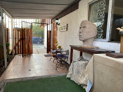 Venta Casa NP 4D 3B 2E 1B Rotonda Atenas - Las Condes