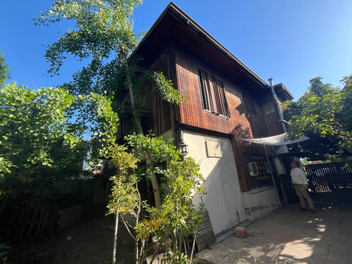 Venta Casa SO 3D 2B 2E 1B  - La Reina