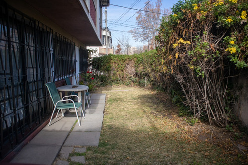 Venta Casa NP 4D 2B 1E Estadio Nacional - &Ntilde;u&ntilde;oa