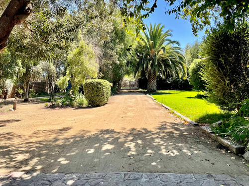 Venta Casa NOSP 4D en suite Walk-in cl&oacute;set 3B 8E 1B Chicureo - Colina