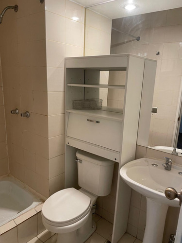 Arriendo Departamento 3D en suite Walk-in cl&oacute;set 2B 2E 1B Centro Financiero - Las Condes