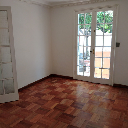 Arriendo Casa NOSP 3D en suite Walk-in cl&oacute;set 3B 2E Las Lilas - Providencia