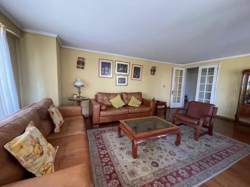 Venta Departamento NO 4D en suite 4B 2E 1B Metro Escuela Militar - Las Condes