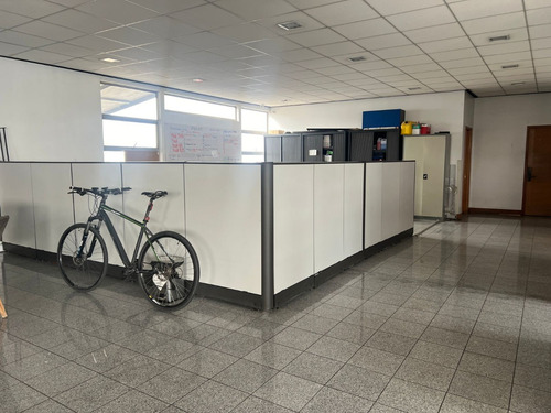 Oficina En Enea, Primera L&iacute;nea Vista Completa, Aeropuerto