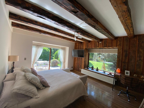 Venta Casa 6D Walk-in cl&oacute;set 5B 10E 1B Chicureo - Colina