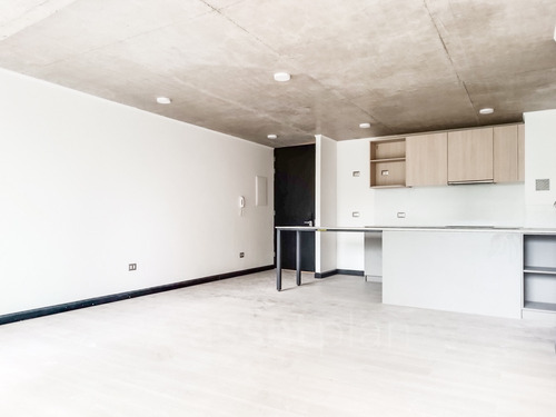 Arriendo Departamento O 2D en suite Walk-in cl&oacute;set 2B Barrio El Golf - Las Condes