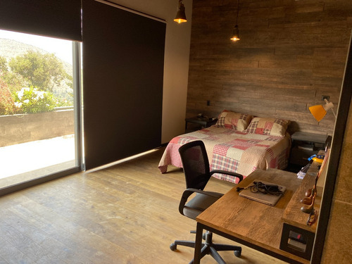 Venta Casa 5D 5B 6E 1B El Array&aacute;n - Lo Barnechea