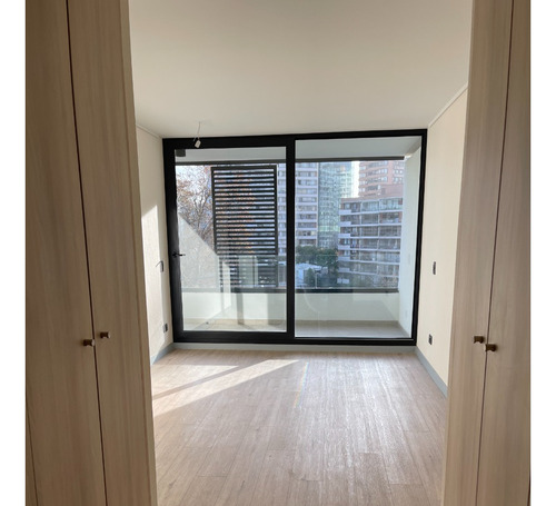 Arriendo Departamento P 1D en suite 1B 1E 1B Metro Hernando de Magallanes - Las Condes