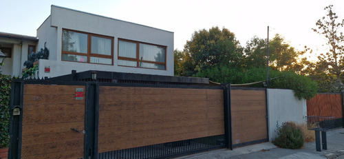 Arriendo Casa P 4D 4B 2E 1B Metro Pr&iacute;ncipe de Gales - Country Club - La Reina