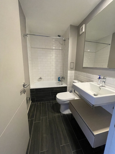 Arriendo Departamento N 2D en suite Walk-in cl&oacute;set 2B 1E 1B Plaza Ega&ntilde;a - &Ntilde;u&ntilde;oa