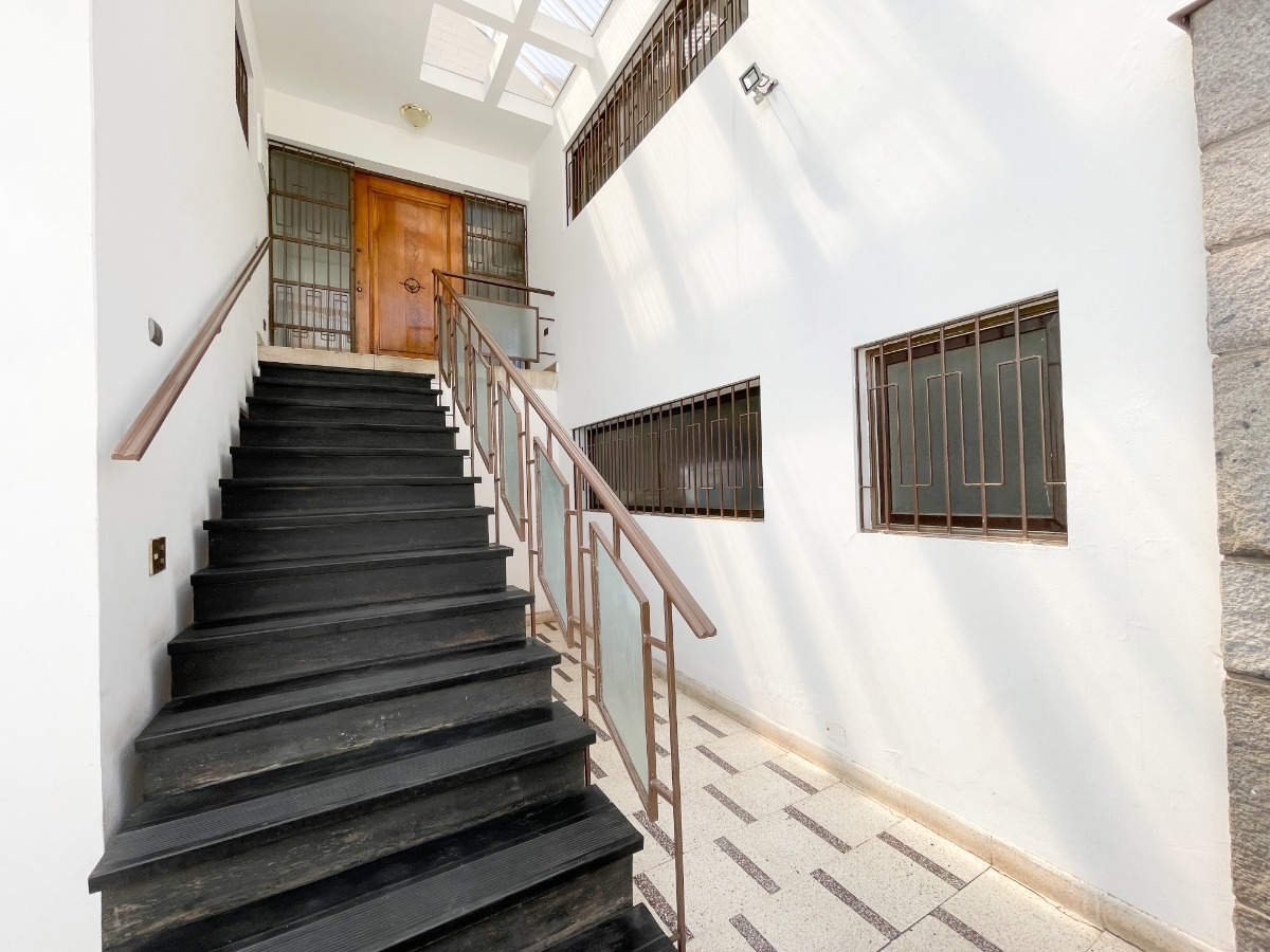 Venta Casa NOSP 4D en suite 3B 2E 1Bd Villa Frei - &Ntilde;u&ntilde;oa