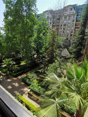 Venta Departamento NO 4D en suite 3B 1E 1B Rotonda Atenas - Las Condes