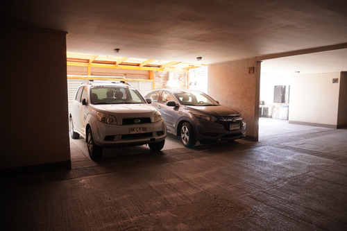 Venta Casa NO 3D en suite Walk-in cl&oacute;set 3B 2E 1B Francisco de Villagra - La Reina