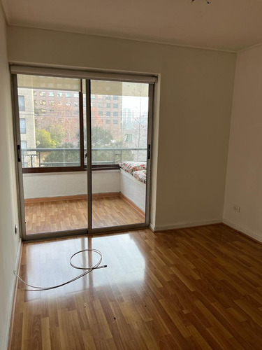 Arriendo Departamento NO 2D 2B 1E 1B Metro Escuela Militar - Las Condes