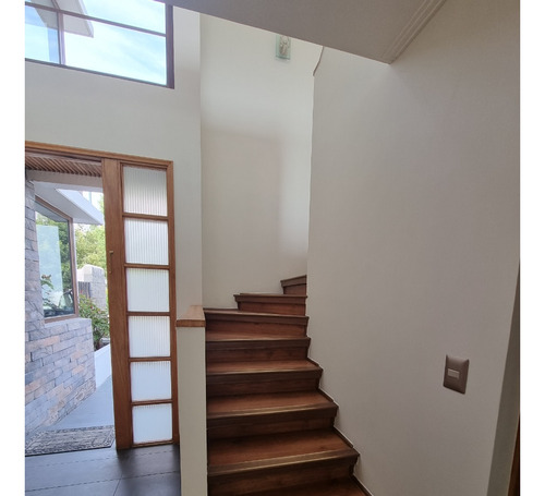 Venta Casa 5D en suite Walk-in cl&oacute;set 5B 4E 1B Chicureo - Colina